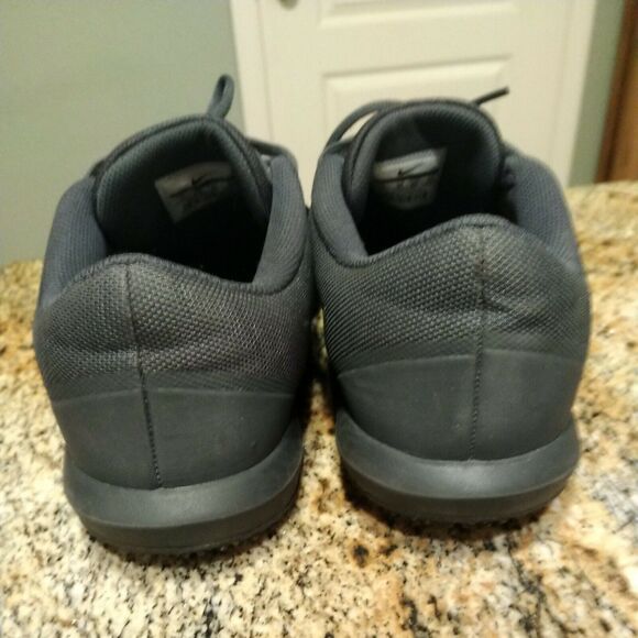 Nike Men's Retaliation Cross Training 917707-001 (Size 11 US) Pre-Owned - Great! - Picture 4 of 12